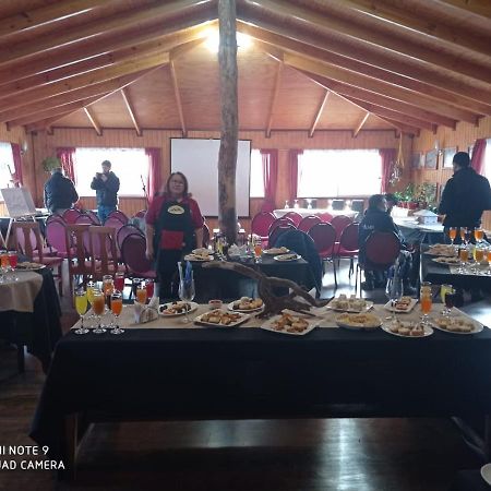 Hospedaje Cabana Y Restaurante Don Niba Villa Cerro Castillo Eksteriør bilde